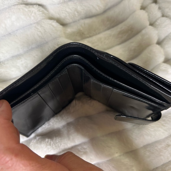 Gucci Black Leather Wallet - Picture 10 of 16